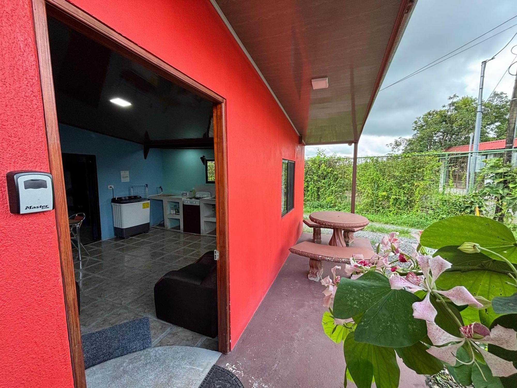 Pura Vida Aparment - Downtown La Fortuna Bagian luar foto