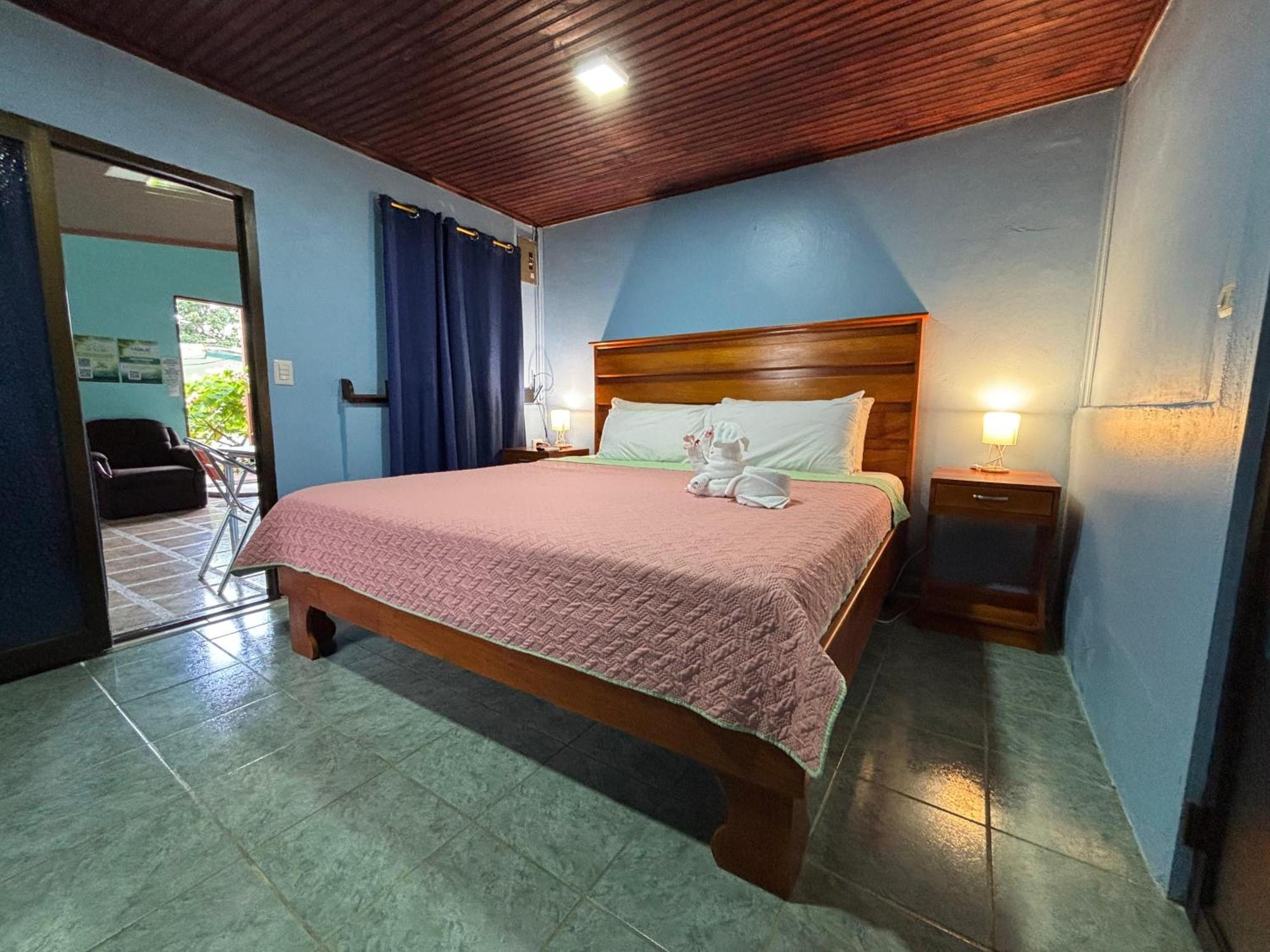 Pura Vida Aparment - Downtown La Fortuna Bagian luar foto